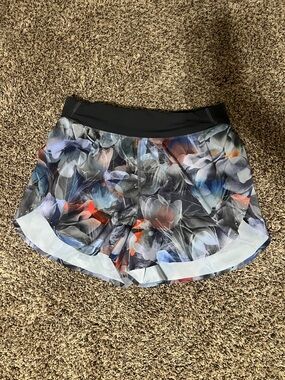 lululemon athletica Black Waistband Floral-Print Athletic Shorts